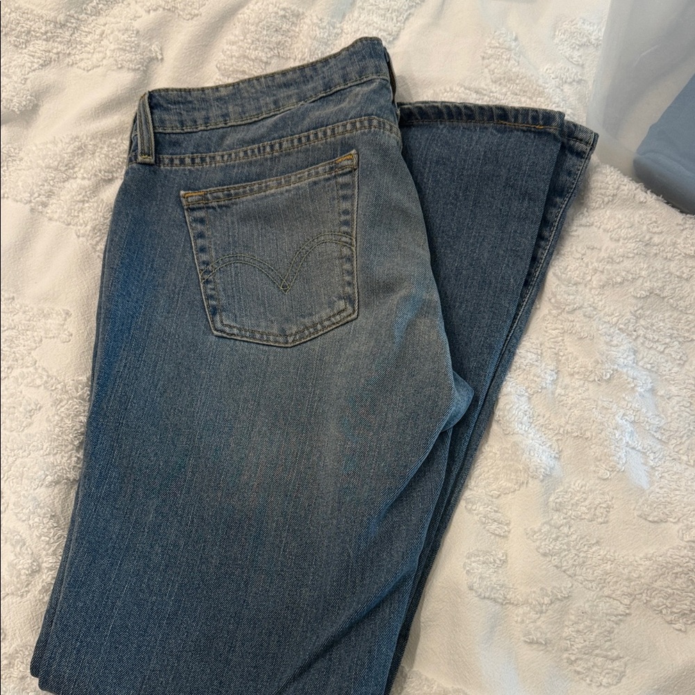 Levi's Straight Leg Blue Jeans low boot cut 545.  0036
